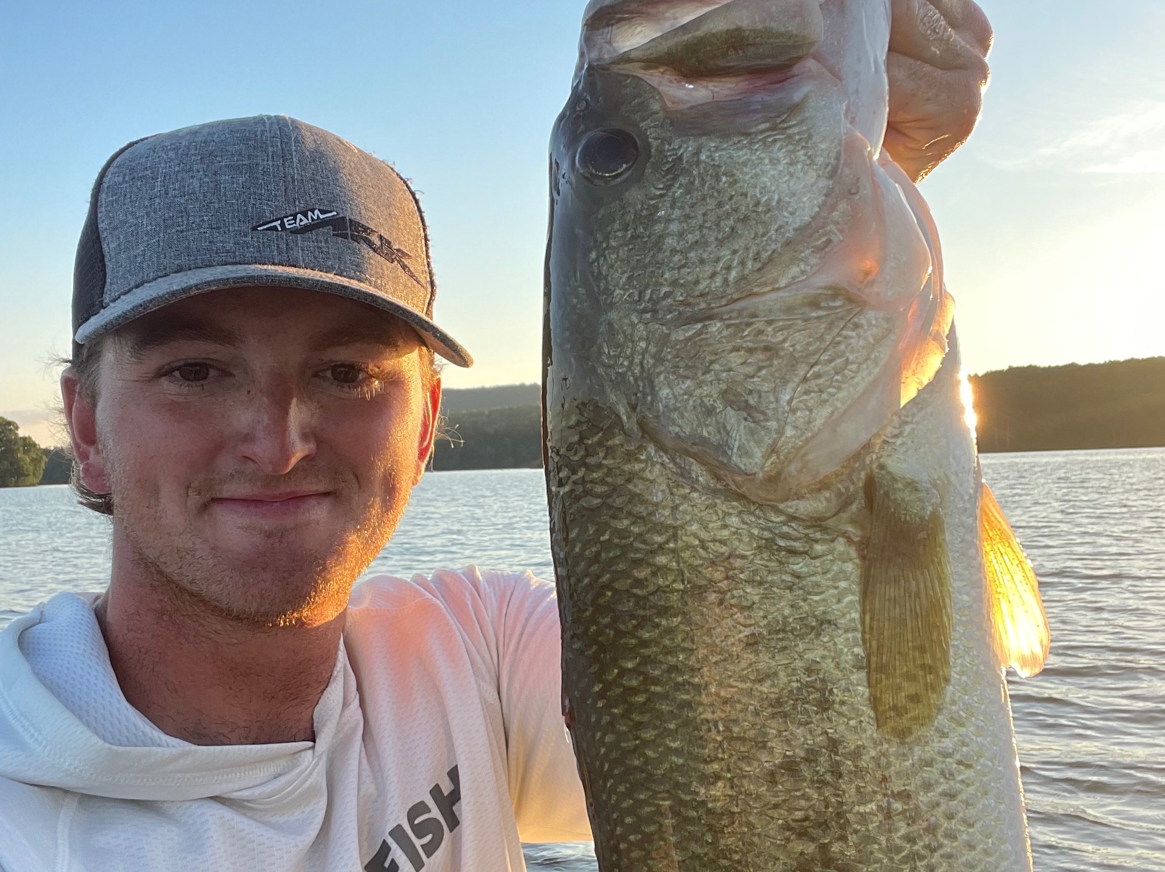 Jonathan Kelley fishing report for Pickwick Lake in Alabama, Tennessee