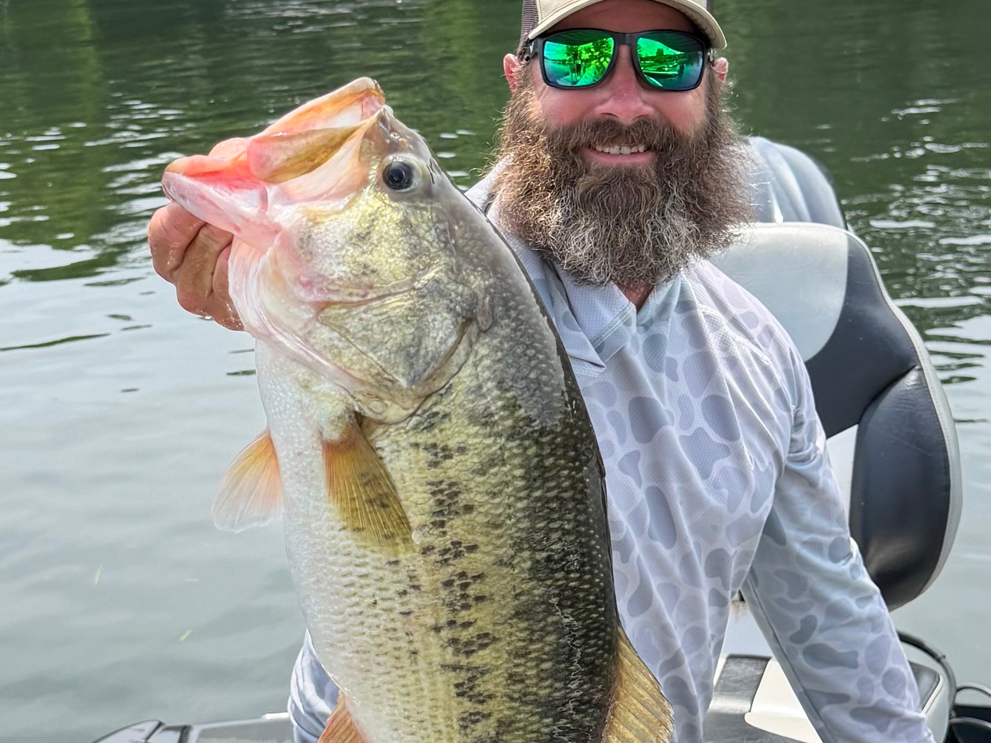 Alabama Elite Fishing Guide Jason Whitehead fishing report for Lake Guntersville in Alabama
